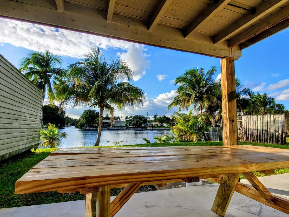 Lakefront Vacation Home - Sleeps 8 Davie Eksteriør billede